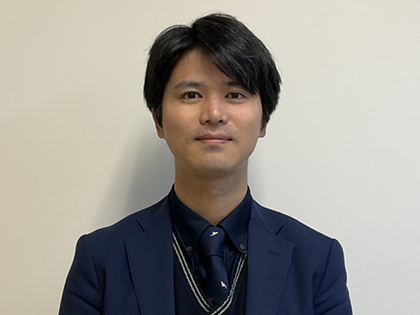 中山 秀平 教諭